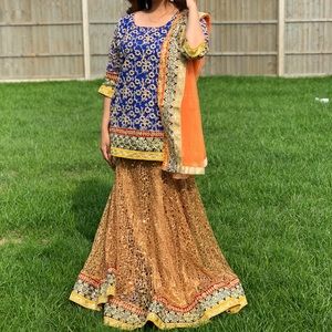 Beautiful sequenced lengha
